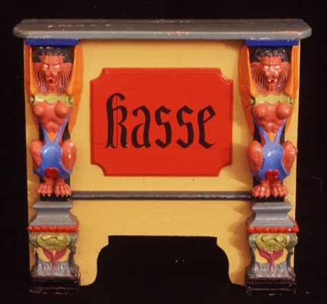 Kasse (2)